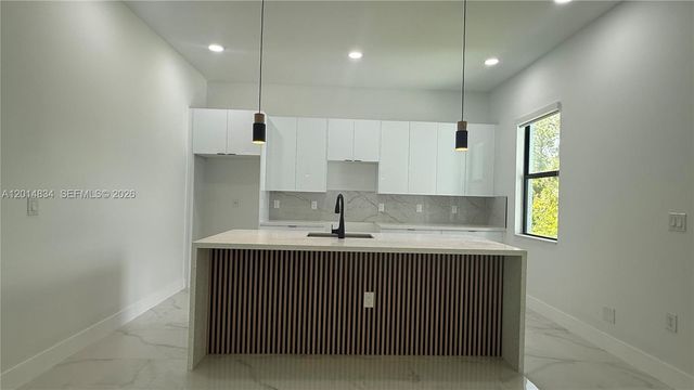 622 BEACH AVE S, Lehigh Acres, FL 33974