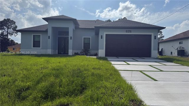 622 BEACH AVE S, Lehigh Acres, FL 33974