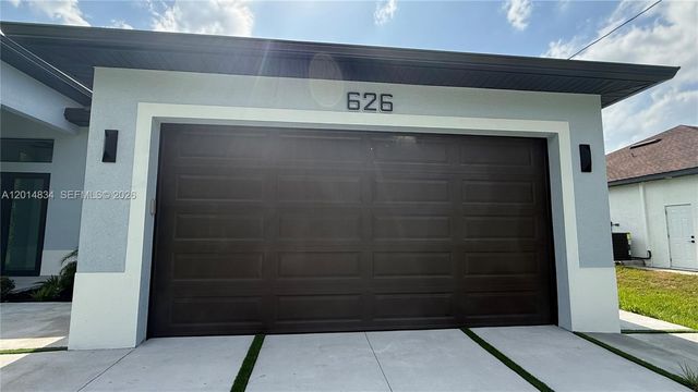 622 BEACH AVE S, Lehigh Acres, FL 33974