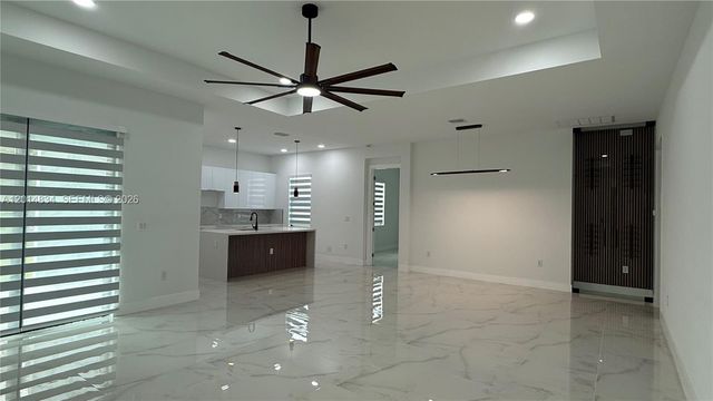 622 BEACH AVE S, Lehigh Acres, FL 33974