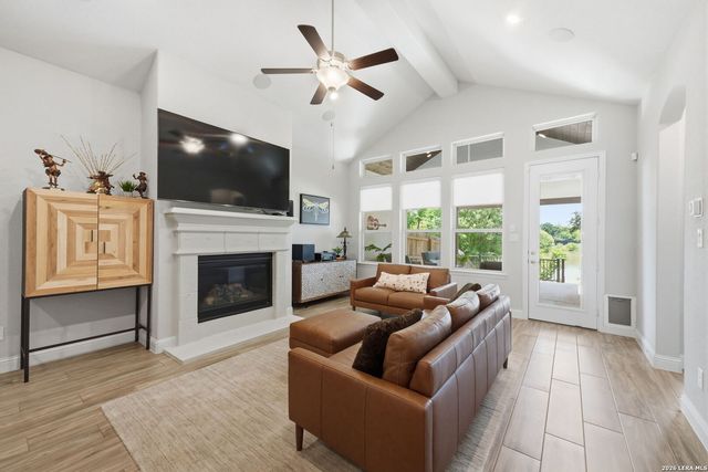 530 POND BLF, San Antonio, TX 78231
