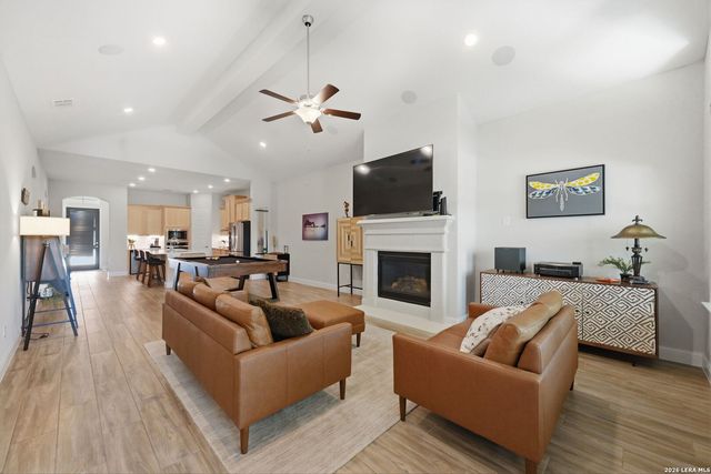 530 POND BLF, San Antonio, TX 78231