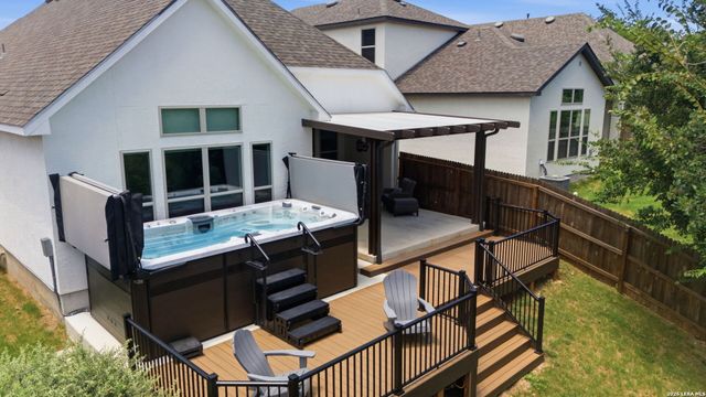530 POND BLF, San Antonio, TX 78231