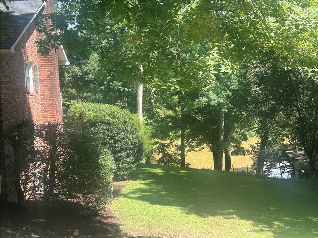 418 Saluda Road, Williamston, SC 29697