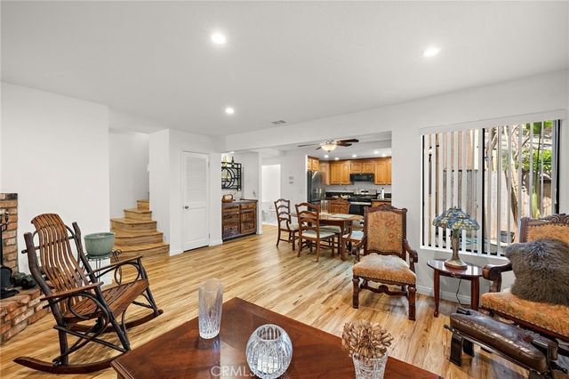 2286 Pacific D, Costa Mesa, CA 92627