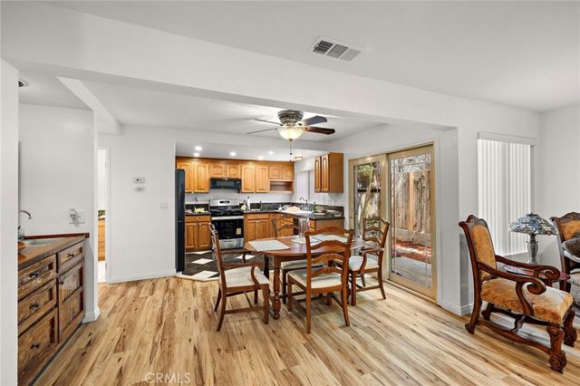 2286 Pacific D, Costa Mesa, CA 92627