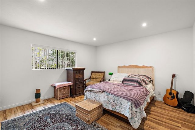 2286 Pacific D, Costa Mesa, CA 92627