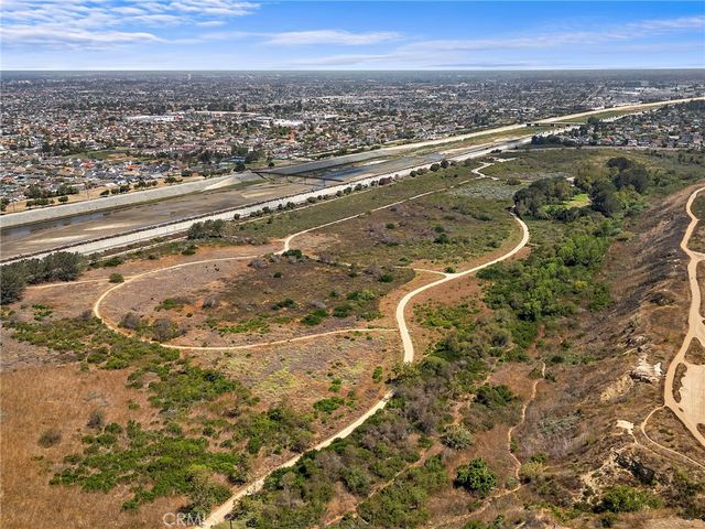 2286 Pacific D, Costa Mesa, CA 92627