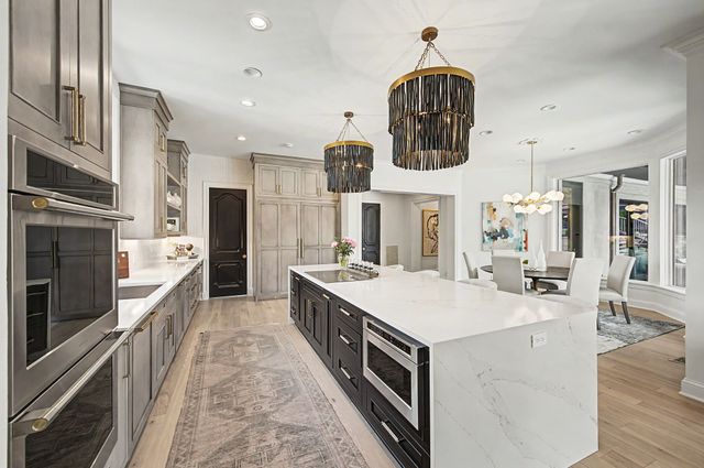 19 Inveraray, Nashville, TN 37215