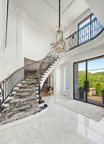 19 Inveraray, Nashville, TN 37215