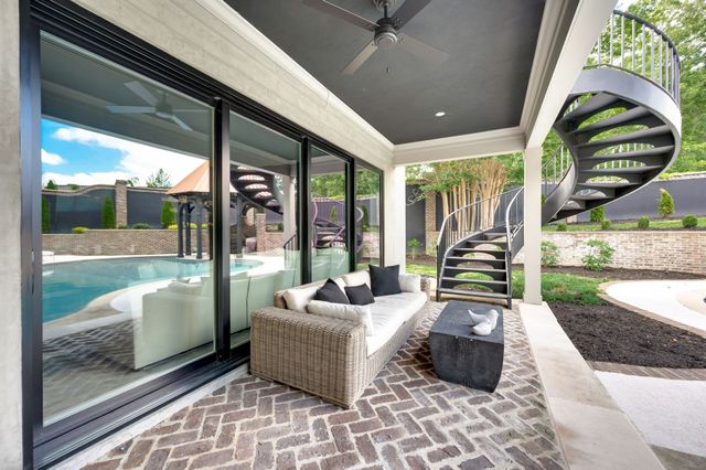 19 Inveraray, Nashville, TN 37215