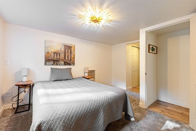 19415 143rd Place SE, Renton, WA 98058