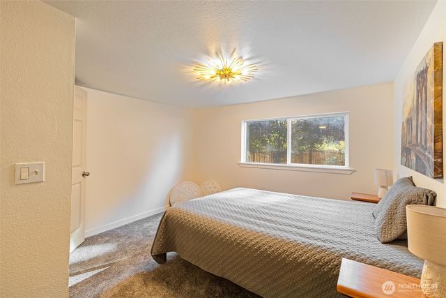 19415 143rd Place SE, Renton, WA 98058