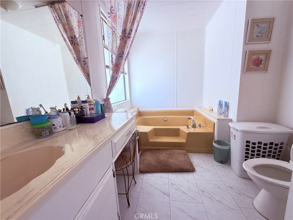 Image 16 of property listing at 1441 Paso Real Avenue 148, Rowland Heights, CA 91748