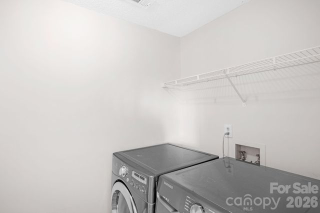 7530 Pebblestone Drive, Charlotte, NC 28212