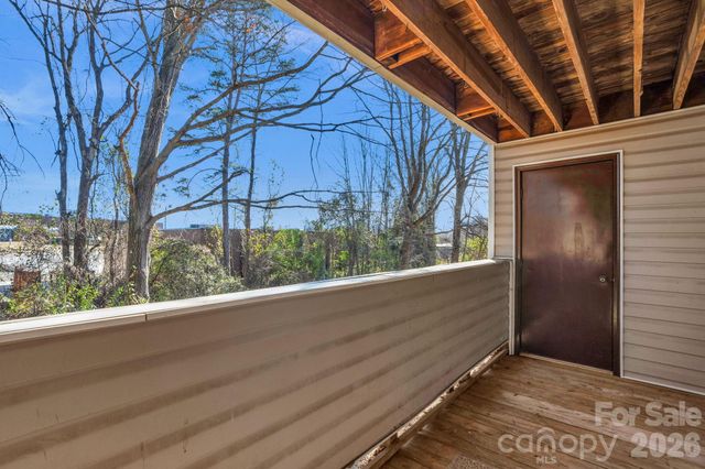 7530 Pebblestone Drive, Charlotte, NC 28212