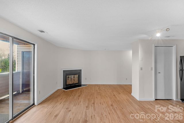 7530 Pebblestone Drive, Charlotte, NC 28212