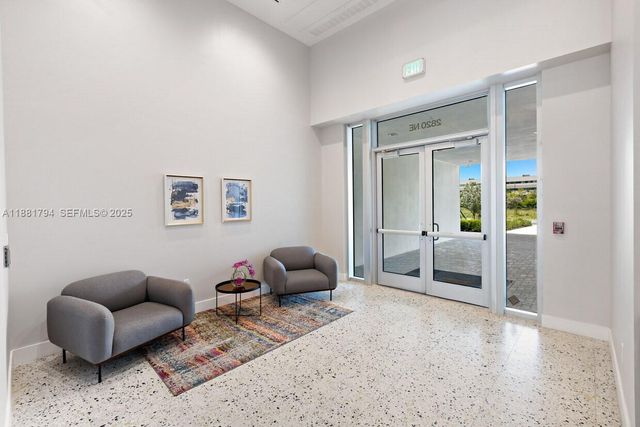 2820 NE 214th Street 1005, Aventura, FL 33180