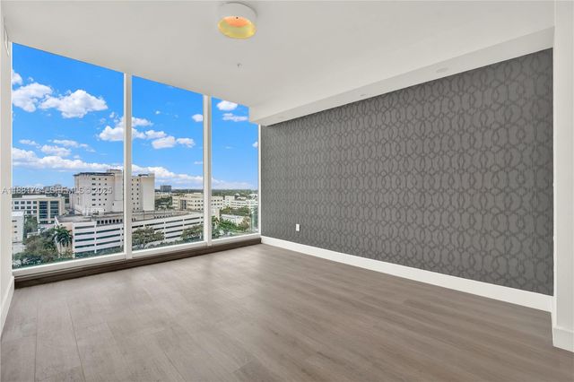 2820 NE 214th Street 1005, Aventura, FL 33180