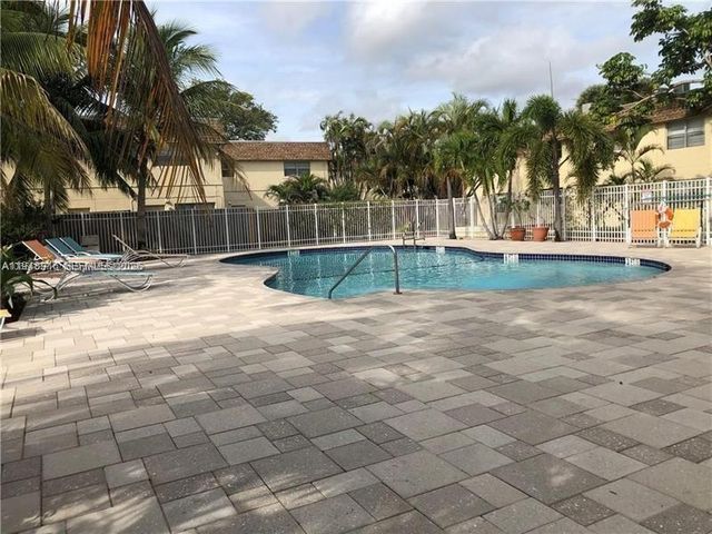 4633 NW 9th Dr 4633, Plantation, FL 33317