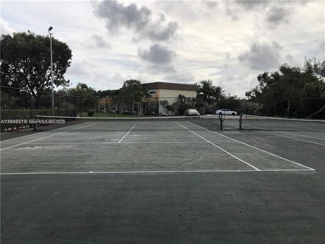 4633 NW 9th Dr 4633, Plantation, FL 33317