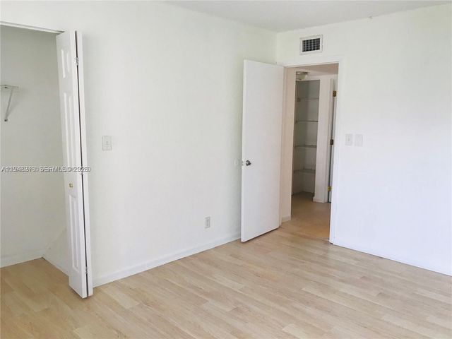 4633 NW 9th Dr 4633, Plantation, FL 33317