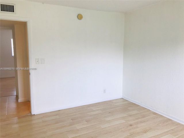 4633 NW 9th Dr 4633, Plantation, FL 33317