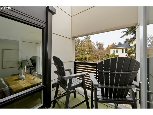 1102 Ne TILLAMOOK St 5, Portland, OR 97212