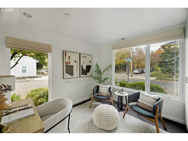 1102 Ne TILLAMOOK St 5, Portland, OR 97212