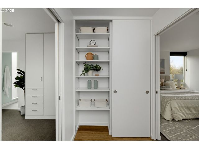 1102 Ne TILLAMOOK St 5, Portland, OR 97212