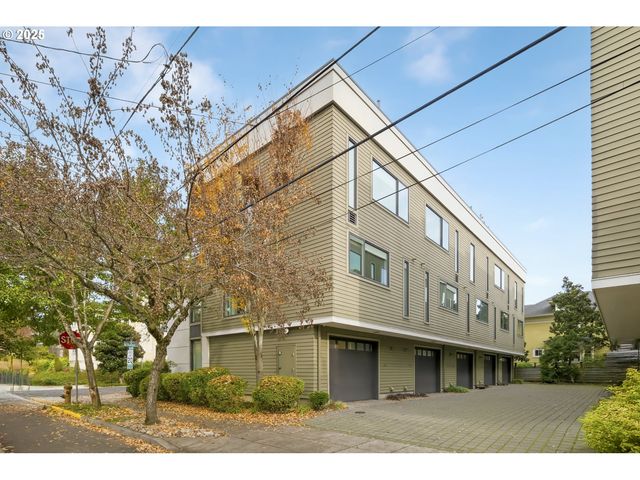 1102 Ne TILLAMOOK St 5, Portland, OR 97212