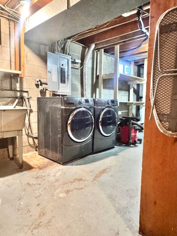 3429 42nd Street, Highland, IN 46322