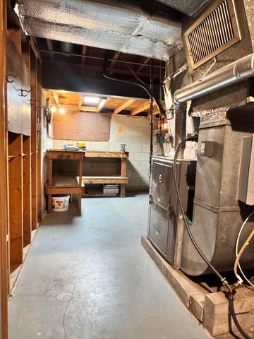 3429 42nd Street, Highland, IN 46322