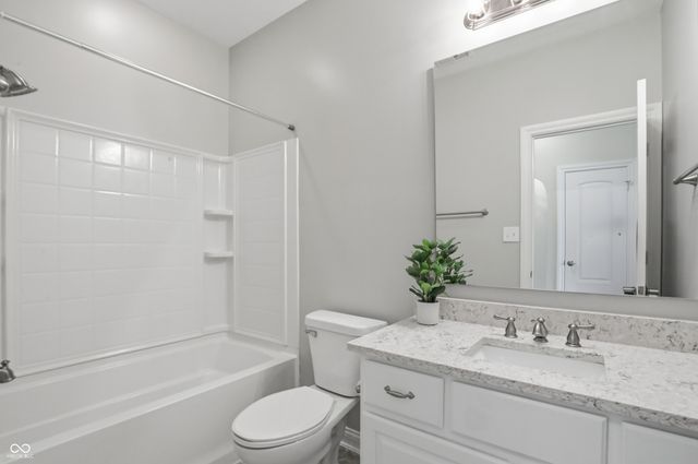 561 Rickels Court, Whiteland, IN 46184