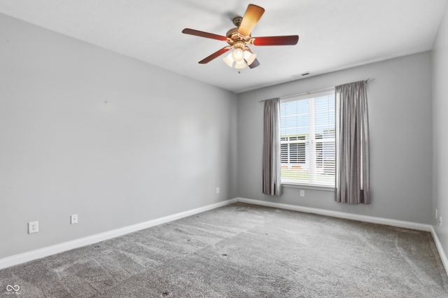 561 Rickels Court, Whiteland, IN 46184
