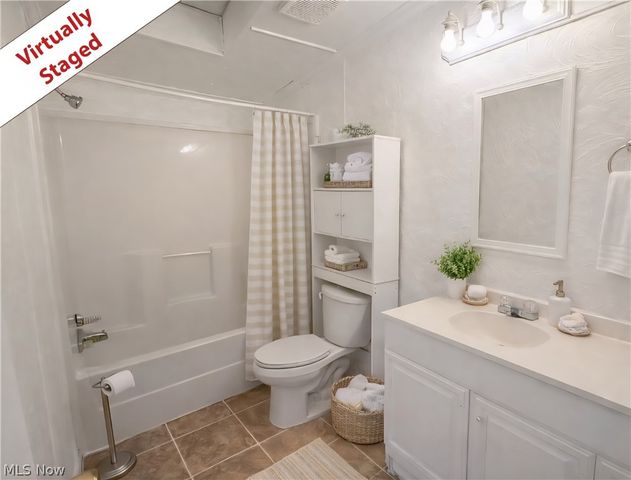 14 Hector Avenue, Chester, WV 26034