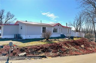 14 Hector Avenue, Chester, WV 26034