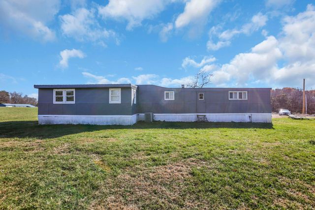 18728 Griffith Road, Logan, OH 43138