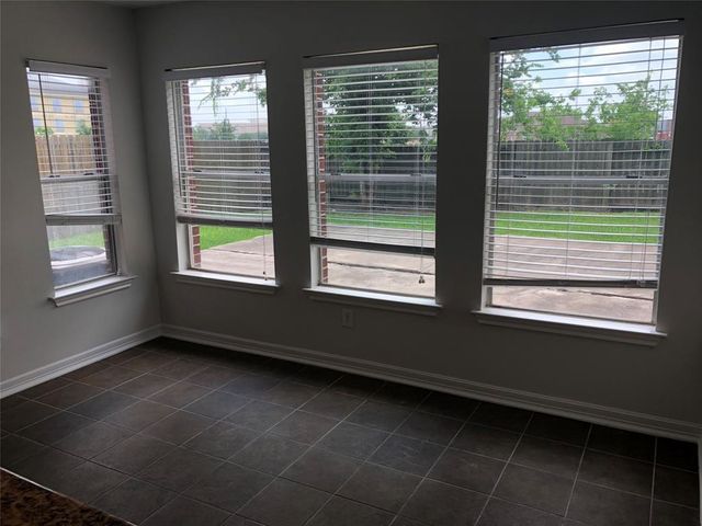 5718 Silas Creek Ct, Sugar Land, TX 77479