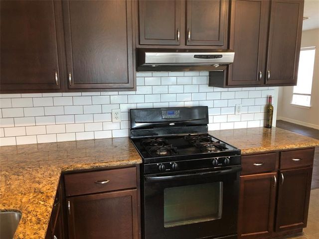 5718 Silas Creek Ct, Sugar Land, TX 77479