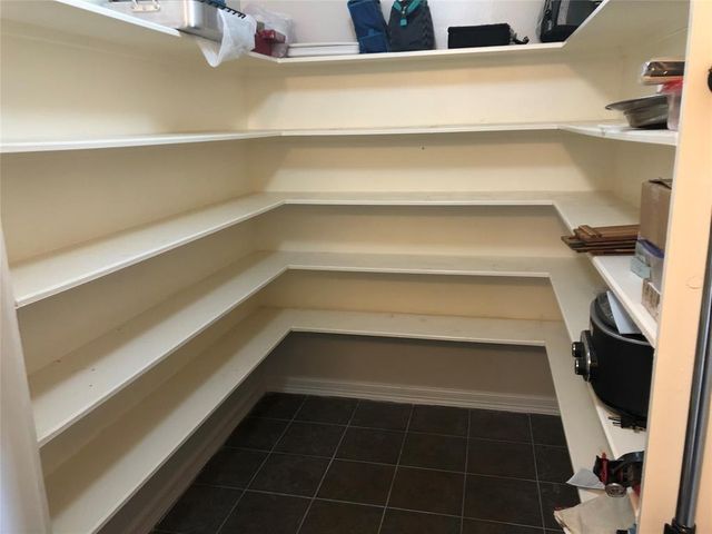 5718 Silas Creek Ct, Sugar Land, TX 77479