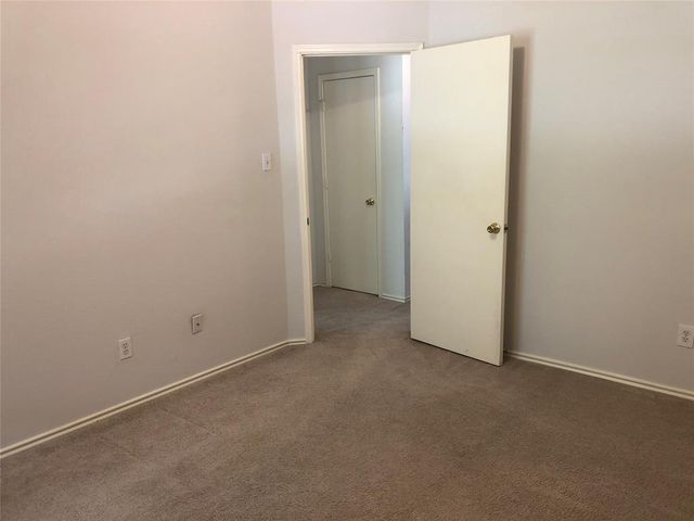 5718 Silas Creek Ct, Sugar Land, TX 77479