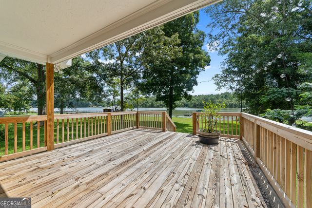 274 S Steel Bridge Road, Eatonton, GA 31024