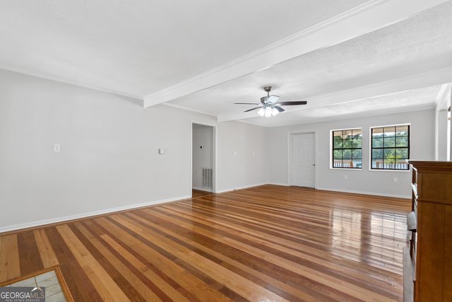 274 S Steel Bridge Road, Eatonton, GA 31024