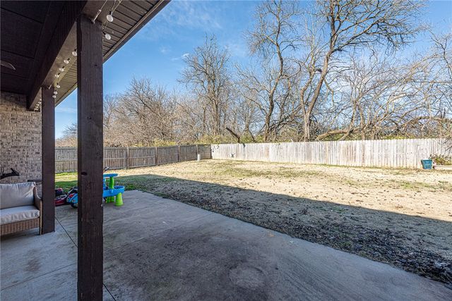 1914 Quinlan Avenue, Lowell, AR 72745