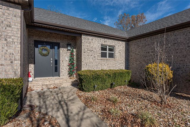 1914 Quinlan Avenue, Lowell, AR 72745