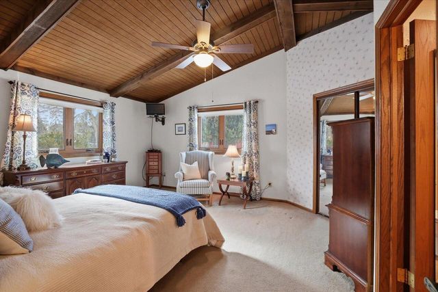 3265 San Juan TRAIL, Brookfield, WI 53005