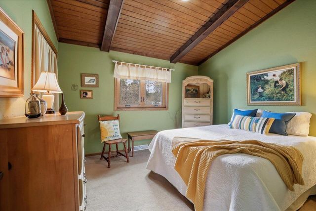 3265 San Juan TRAIL, Brookfield, WI 53005