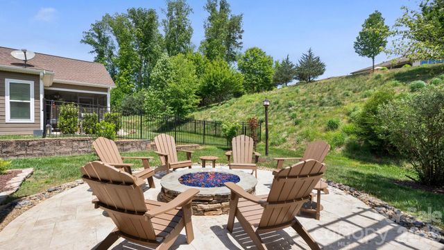 131 Chimney Rock Court, Denver, NC 28037