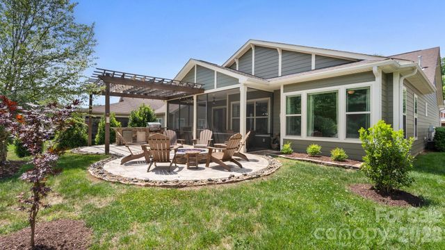 131 Chimney Rock Court, Denver, NC 28037